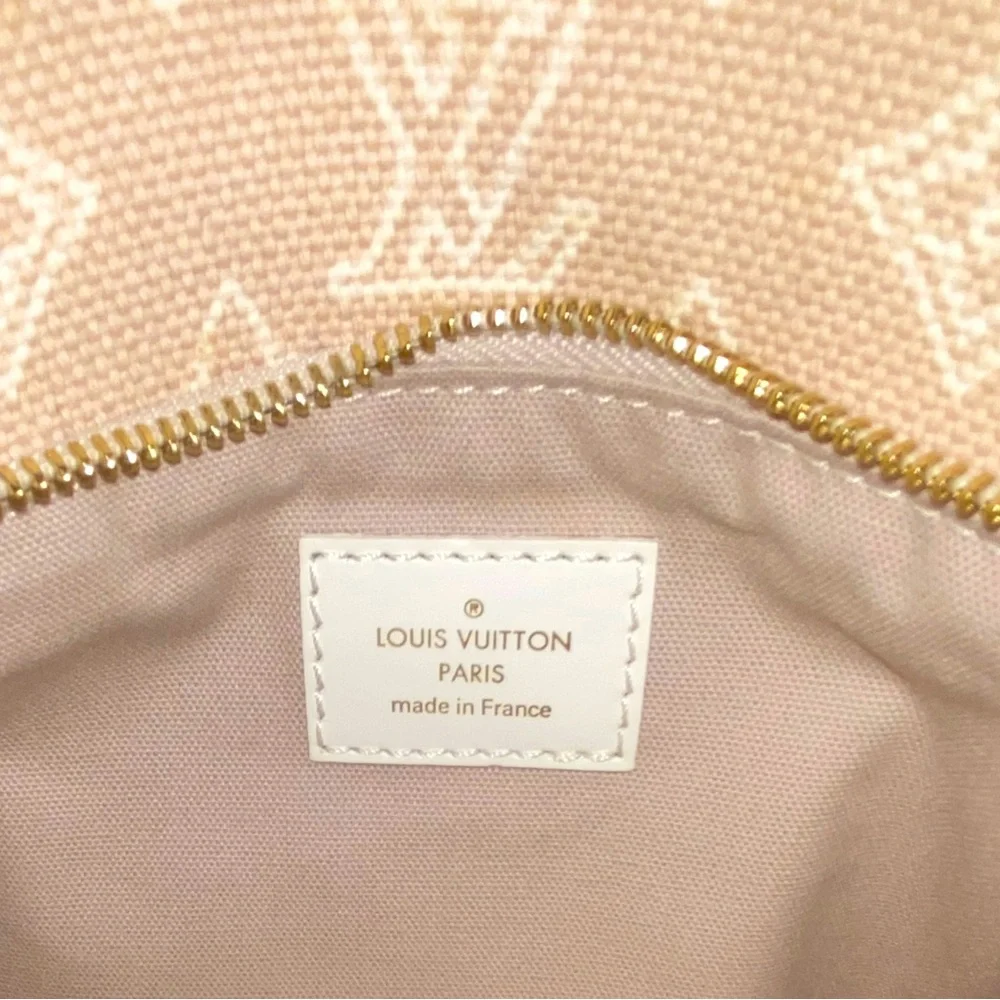 💯AUTH VINTAGE LOUIS VUITTON ARTICLES DE VOYAGE BEIGE CANVAS CABAS GM TOTE /POUCH - Picture 9 of 17
